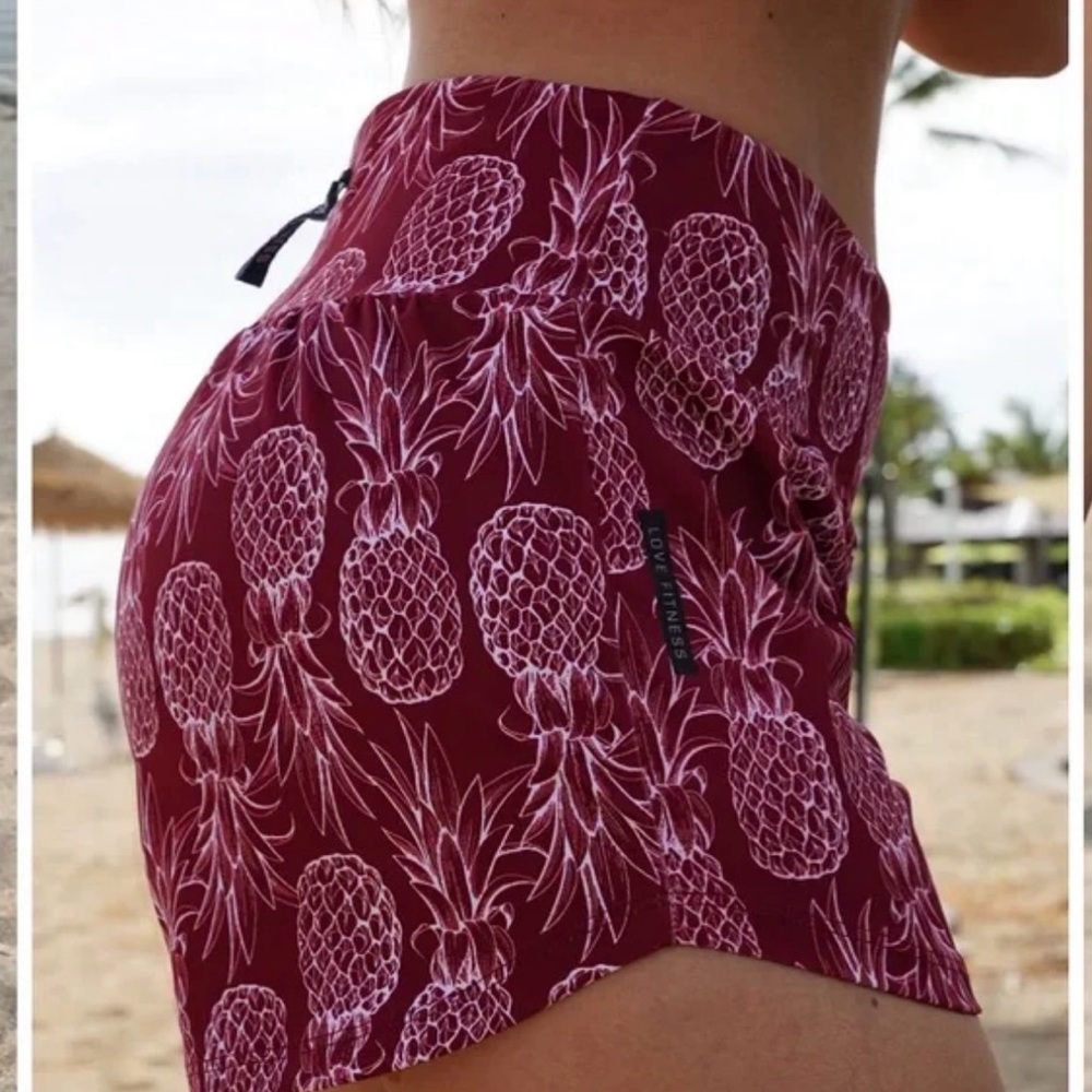 Hawaii Love Fitness Pineapple Running shorts XXL